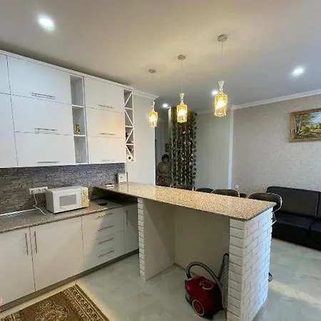 London Home 아파트 시데